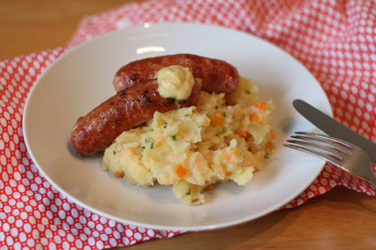 Foto apetitosa de purê de batata cremoso em destaque, ilustrando a receita apresentada no blog Granuz