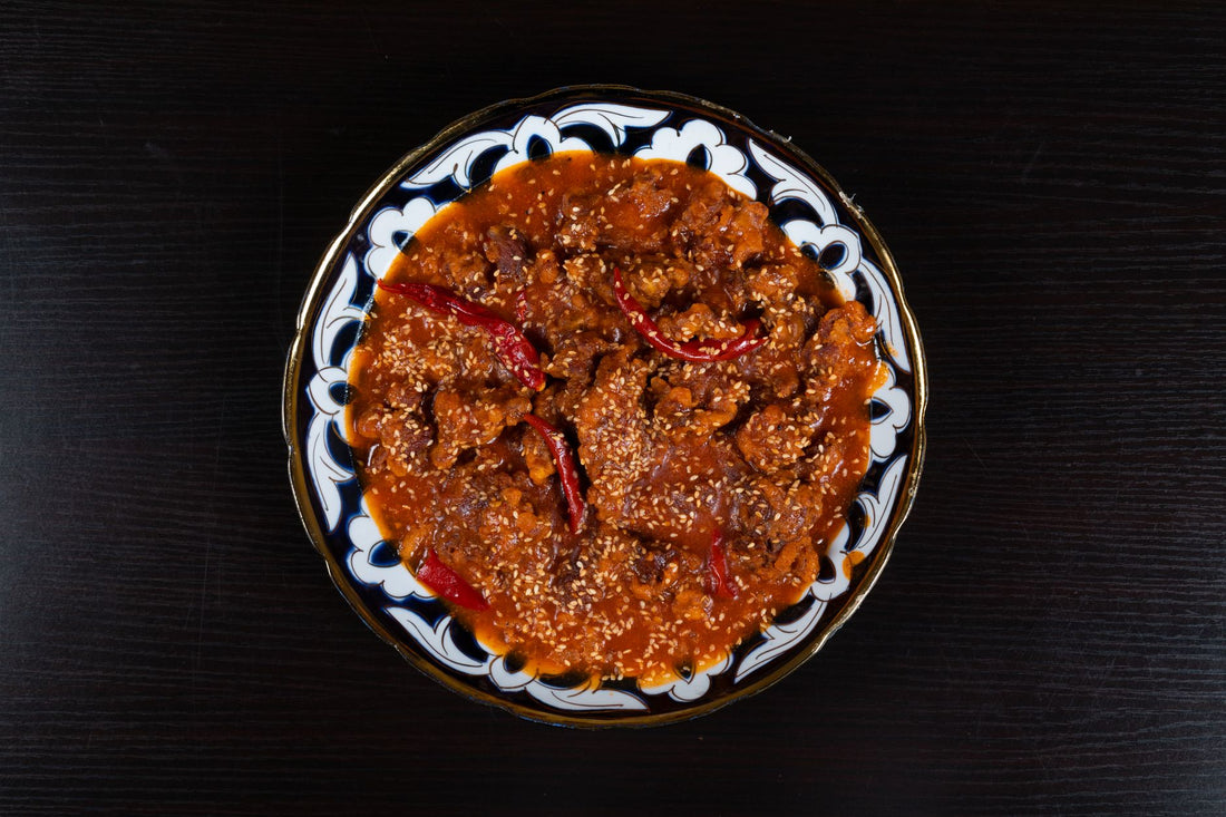 Foto apetitosa de ají de lengua em destaque, ilustrando a receita apresentada no blog Granuz