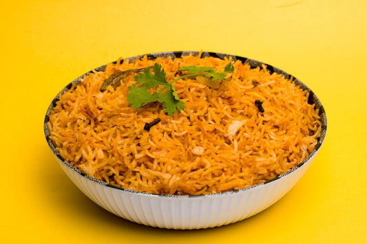 Foto apetitosa de kabsa em destaque, ilustrando a receita apresentada no blog Granuz