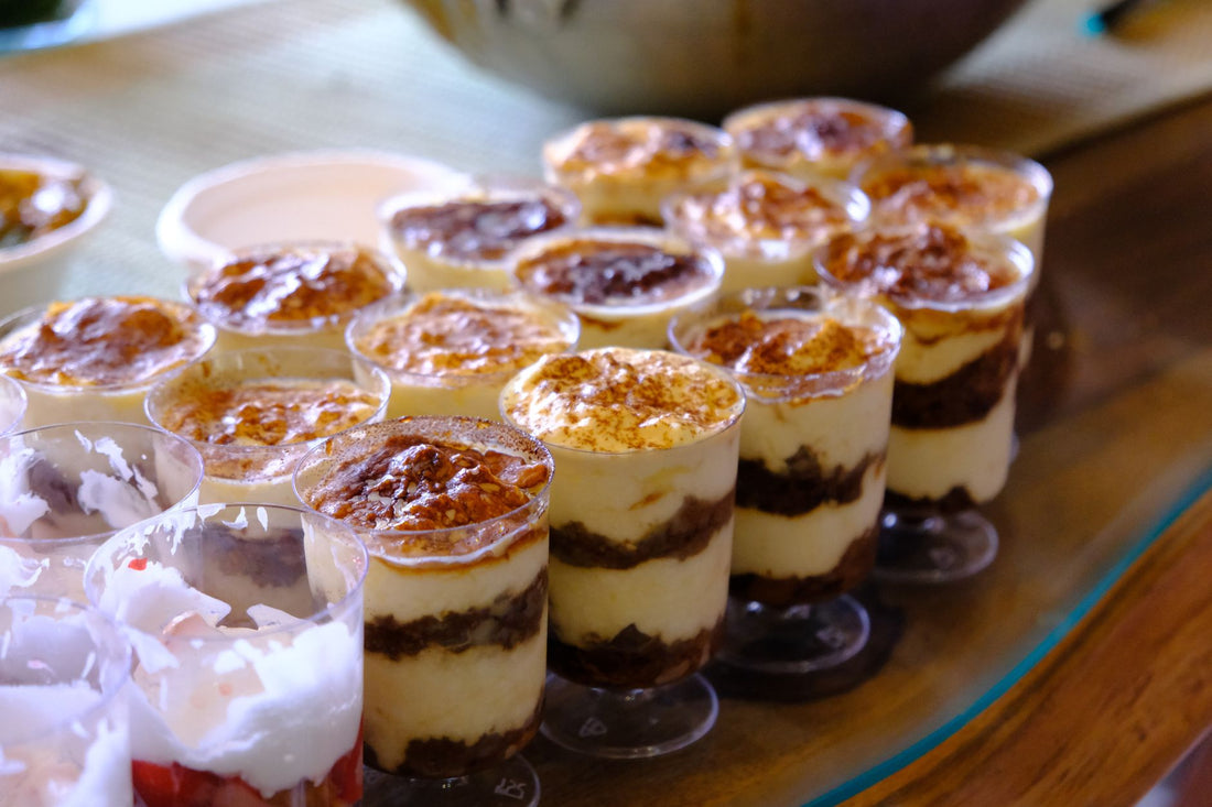 Foto apetitosa de pavê de chocolate em destaque, ilustrando a receita apresentada no blog Granuz