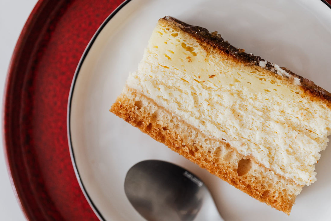 Foto apetitosa de torta alemã em destaque, ilustrando a receita apresentada no blog Granuz