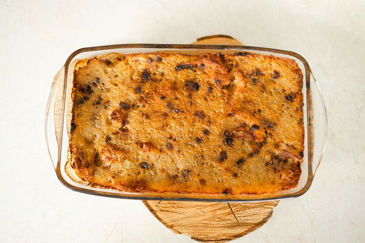 Cena de cozinha ilustrando como gratinar, imagem de destaque do artigo do blog Granuz