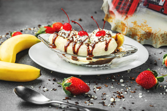 Foto apetitosa de sorvete de banana em destaque, ilustrando a receita apresentada no blog Granuz
